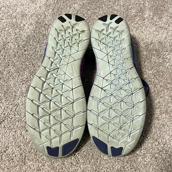 Nike Free Run Flyknit - Picture 5 of 10
